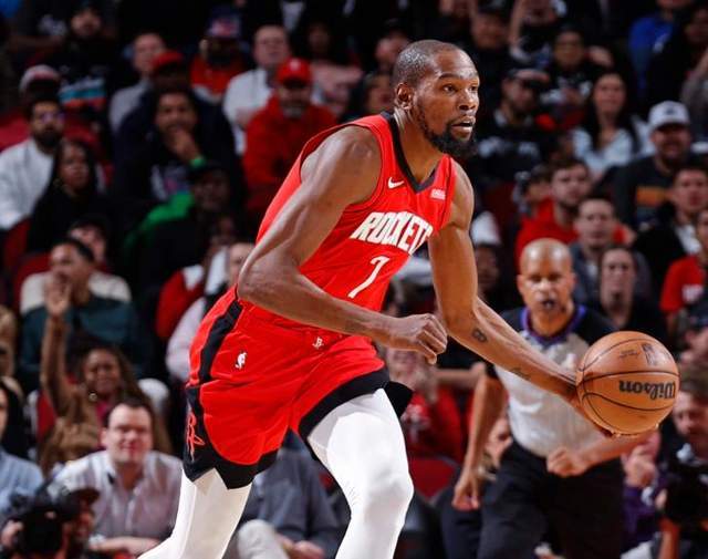 b体育-轰21+2+4！请重用谢泼德，杜兰特赛后说出优点，但乌度卡也有苦衷