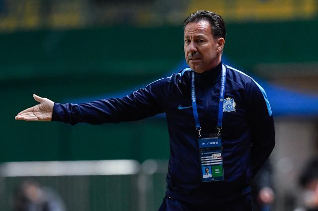 b体育app-【2022中超巡礼之广州城】​“雷”未除 能否顶住压力？