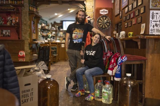 b体育app-利沃夫的坎通纳酒吧