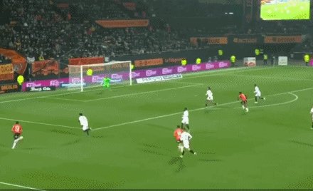 1640210107298075128.gif